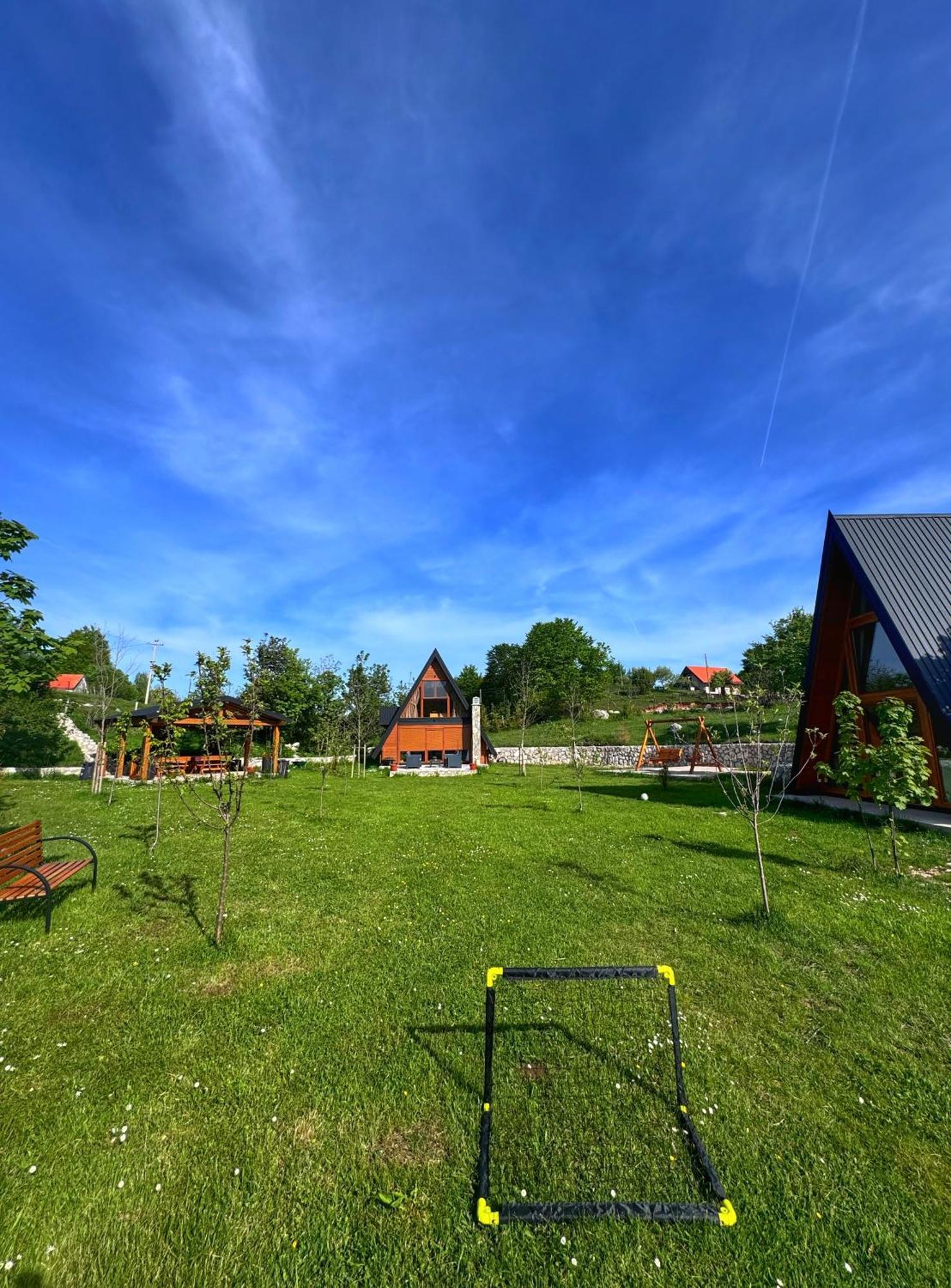 Albero Casa Villa Cetinje Luaran gambar