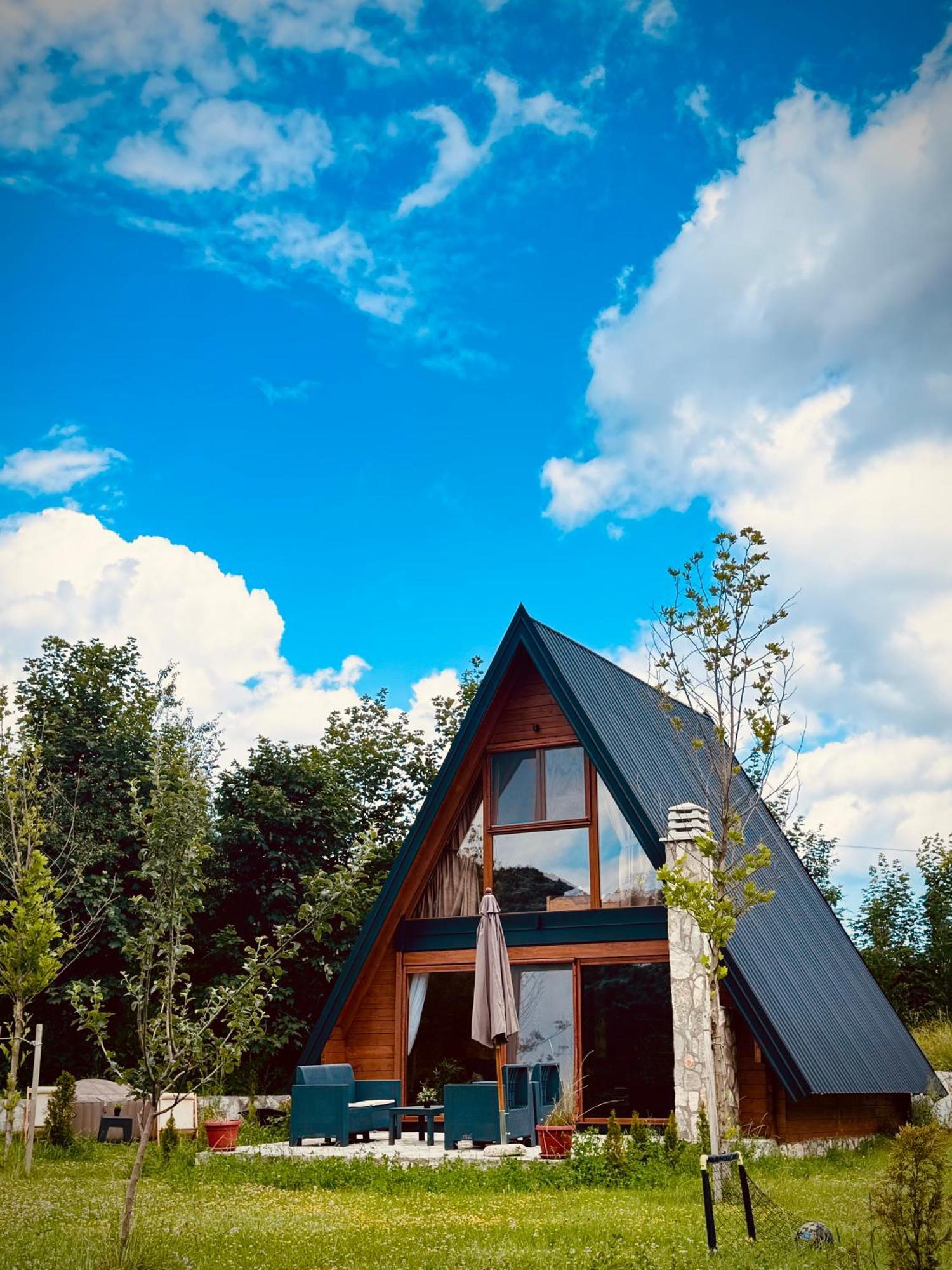 Albero Casa Villa Cetinje Luaran gambar